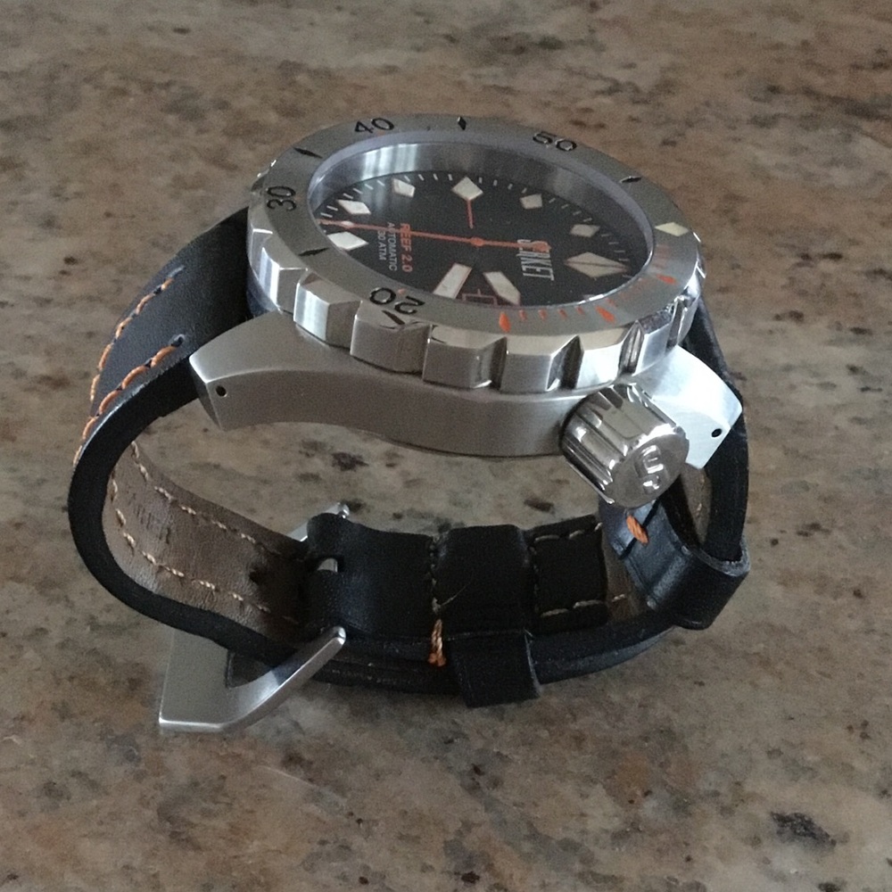 Serket Reef Diver 2.0 Swiss Automatic 30 ATM Black Leather Men’s Diving Watch - Picture 5 of 12